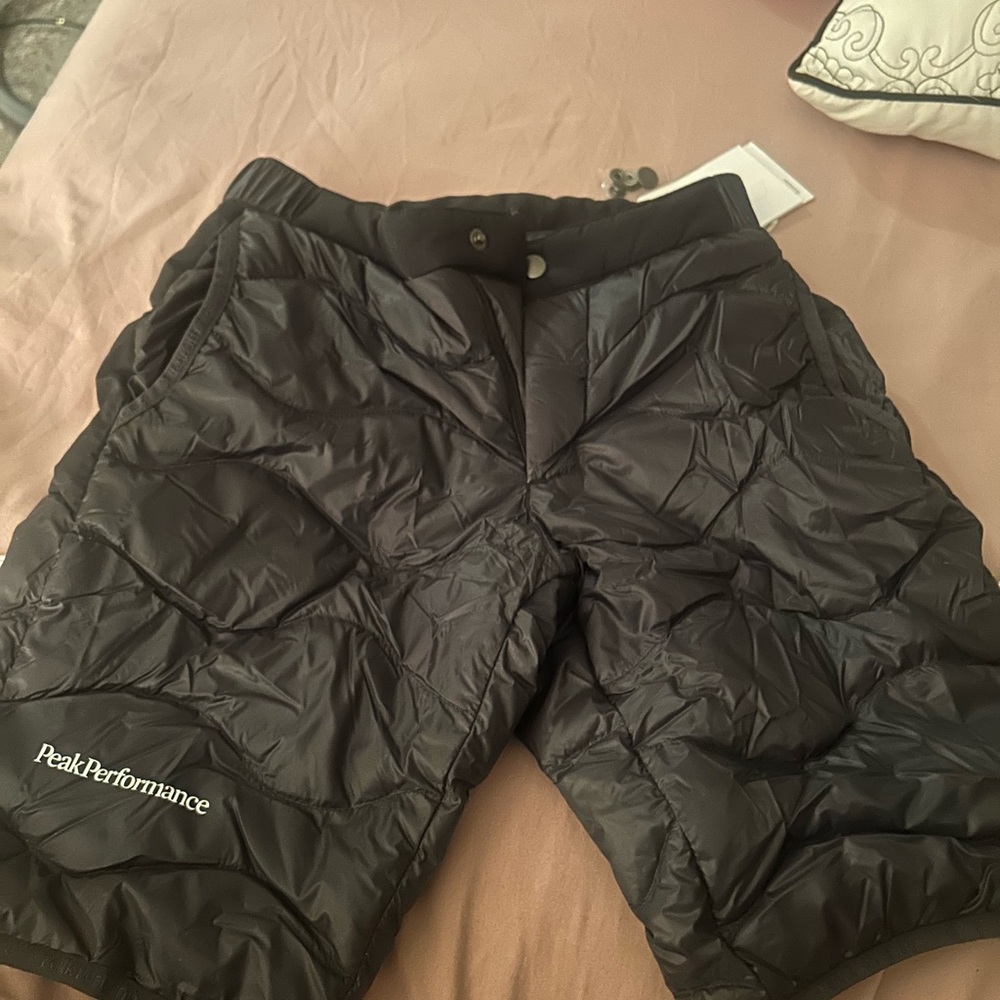 Peak Performance Quilted Black Athletic Shorts